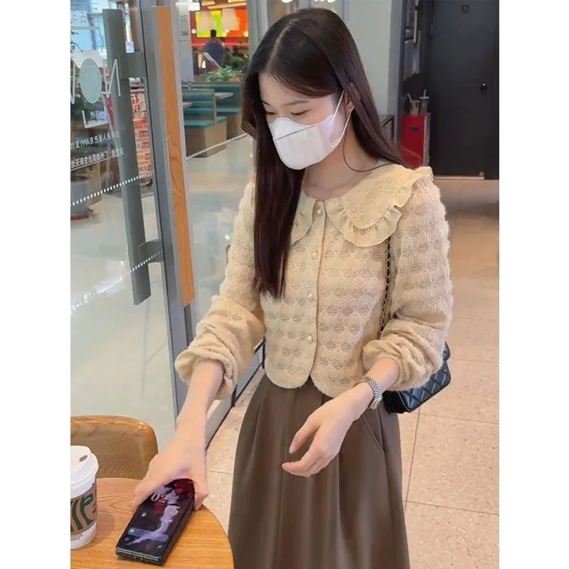 Korean Sle Doll Collar Long Sve irt Women's Slim Fit Faionable ort Top Commute Sle Polyester Material Warmth
Korean Sle Doll Collar Long Sve irt Women's Slim Fit Faionable ort Top Commute Sle Polyester Material Warmth