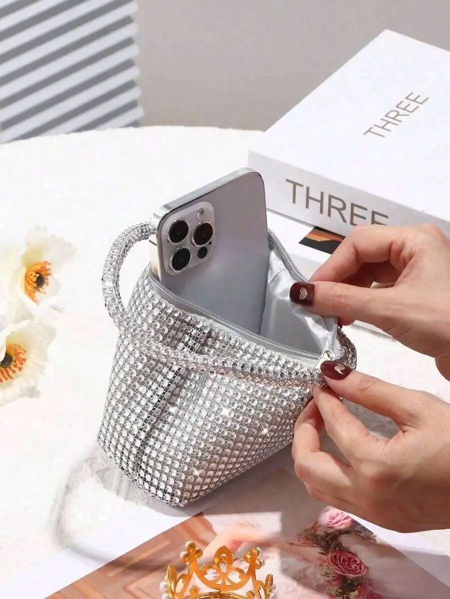 Sparkling Rhinestone Mini Bucket Bag With Drawstring Closure, Faux Pearl Accents, Perfect For Evening Wedding Party And Formal
Sparkling Rhinestone Mini Bucket Bag With Drawstring Closure, Faux Pearl Accents, Perfect For Evening Wedding Party And Formal