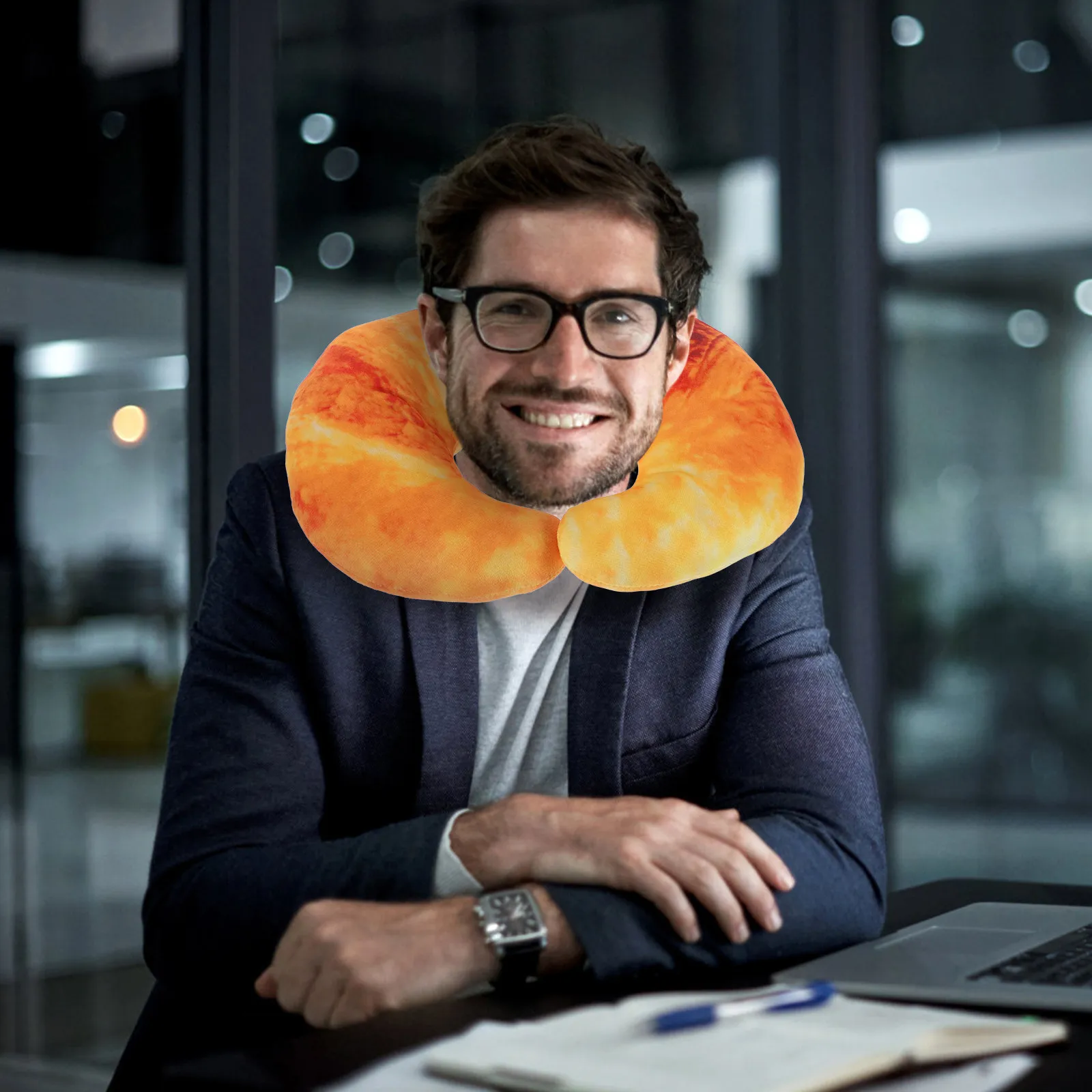 1Pcs Bread Simulation U-Shape Neck Pillow PP Cotton Filled Warm Portable Cervical Fatigue Relief Nap Cushion for Family Holiday
1Pcs Bread Simulation U-Shape Neck Pillow PP Cotton Filled Warm Portable Cervical Fatigue Relief Nap Cushion for Family Holiday