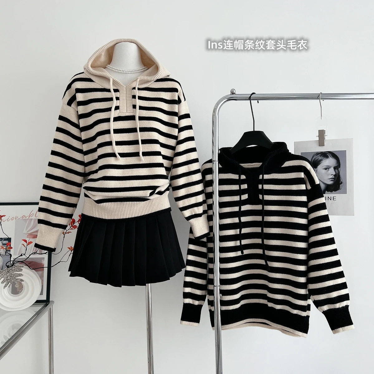 Women Striped Sweaters 2024 Autumn Winter Fashion Lazy Style Loose Hooded Knitted Sweater Versatile Casual Pullovers 2000s Tops
Women Striped Sweaters 2024 Autumn Winter Fashion Lazy Style Loose Hooded Knitted Sweater Versatile Casual Pullovers 2000s Tops