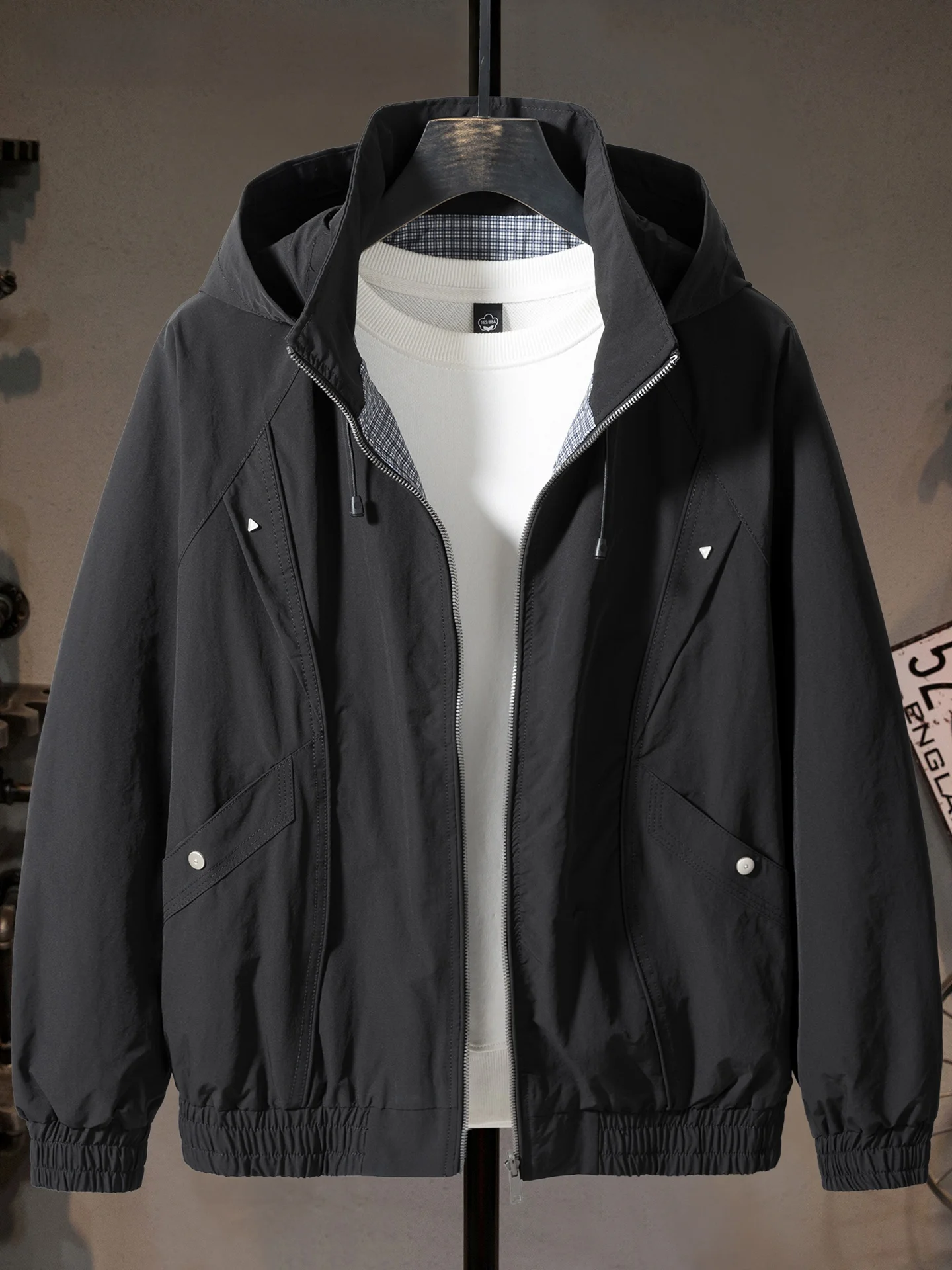 Casual Bla Men's Double-Sided Wear Hooded Workwear Jaet Windproof Outdoor Leisure Faion Polyester Fiber Long Sve Zipper
Casual Bla Men's Double-Sided Wear Hooded Workwear Jaet Windproof Outdoor Leisure Faion Polyester Fiber Long Sve Zipper