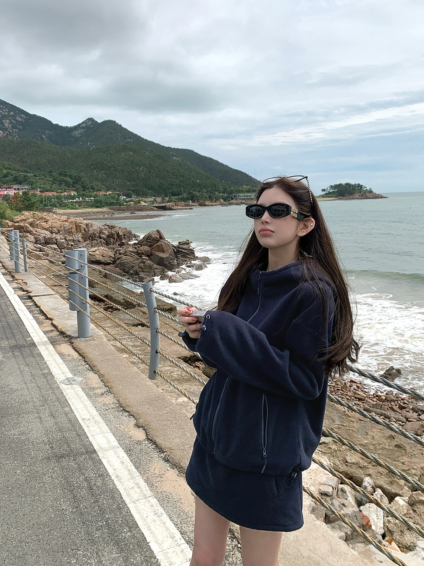 Sister Titi, осенне-зимний повседневный комплект из двух предметов Fce Jaet и юбка, женский модный наряд ort Sve Long Sve
Sister Titi, осенне-зимний повседневный комплект из двух предметов Fce Jaet и юбка, женский модный наряд ort Sve Long Sve