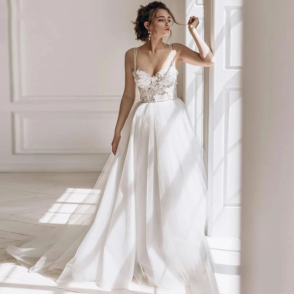 Luxury White Sweetheart Wedding Dresses Simple Long Sleeve Bridal Gowns Lace Appliques Spaghetti Straps Vestido De Novia W10319
Luxury White Sweetheart Wedding Dresses Simple Long Sleeve Bridal Gowns Lace Appliques Spaghetti Straps Vestido De Novia W10319