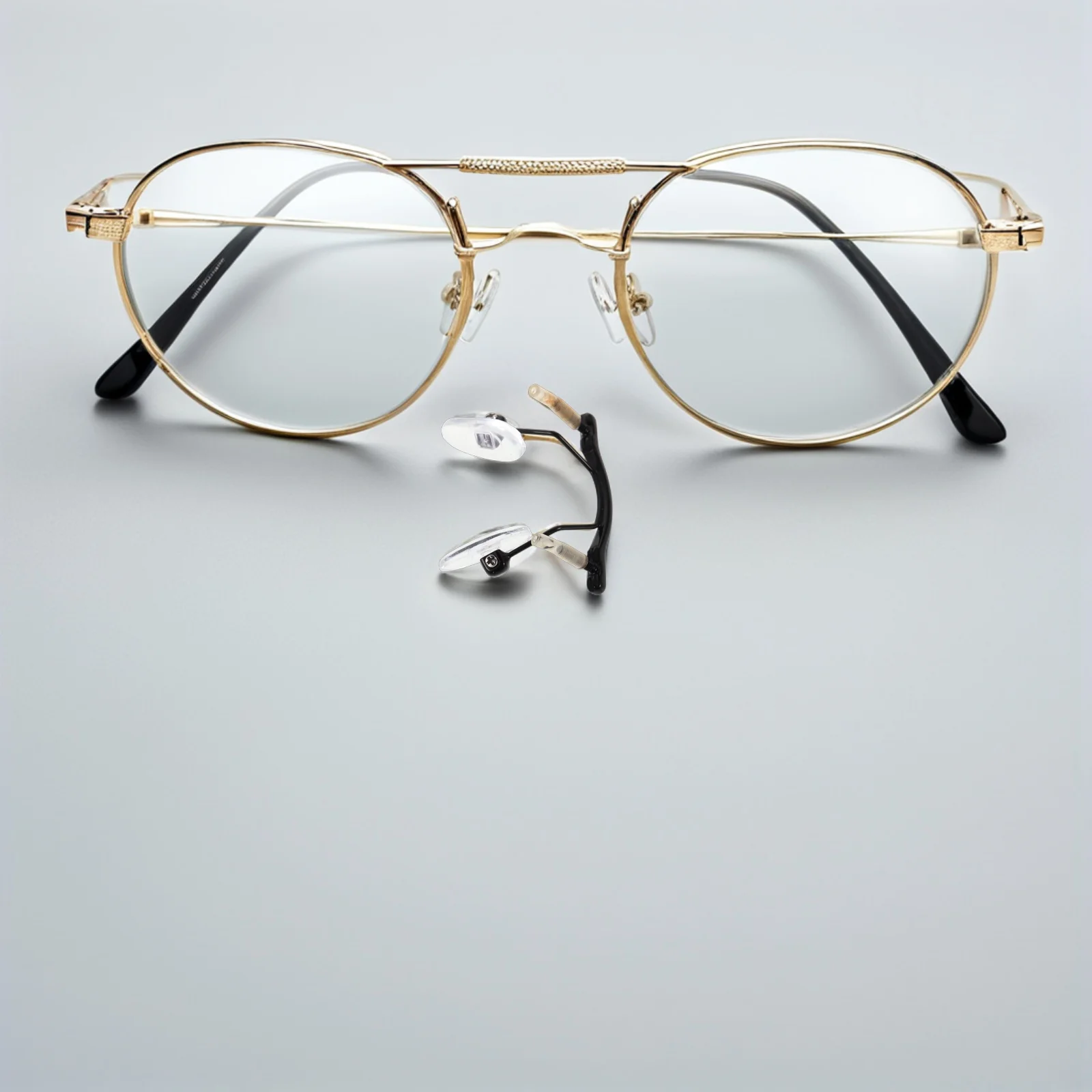 3Pcs Nose Bridge Pads Rimless Glasses Frame Support Frameless Spectacle Hanging Style Single Hole Nose Bridge Connector
3Pcs Nose Bridge Pads Rimless Glasses Frame Support Frameless Spectacle Hanging Style Single Hole Nose Bridge Connector