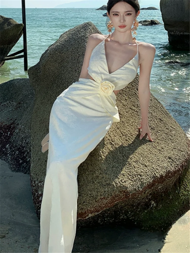 New Summer Holiday Flower Sexy Hollow Out Waist Long Boho Dress Bodycon Women Halter V-neck Apricot Backless Beach Seaside Dress
New Summer Holiday Flower Sexy Hollow Out Waist Long Boho Dress Bodycon Women Halter V-neck Apricot Backless Beach Seaside Dress