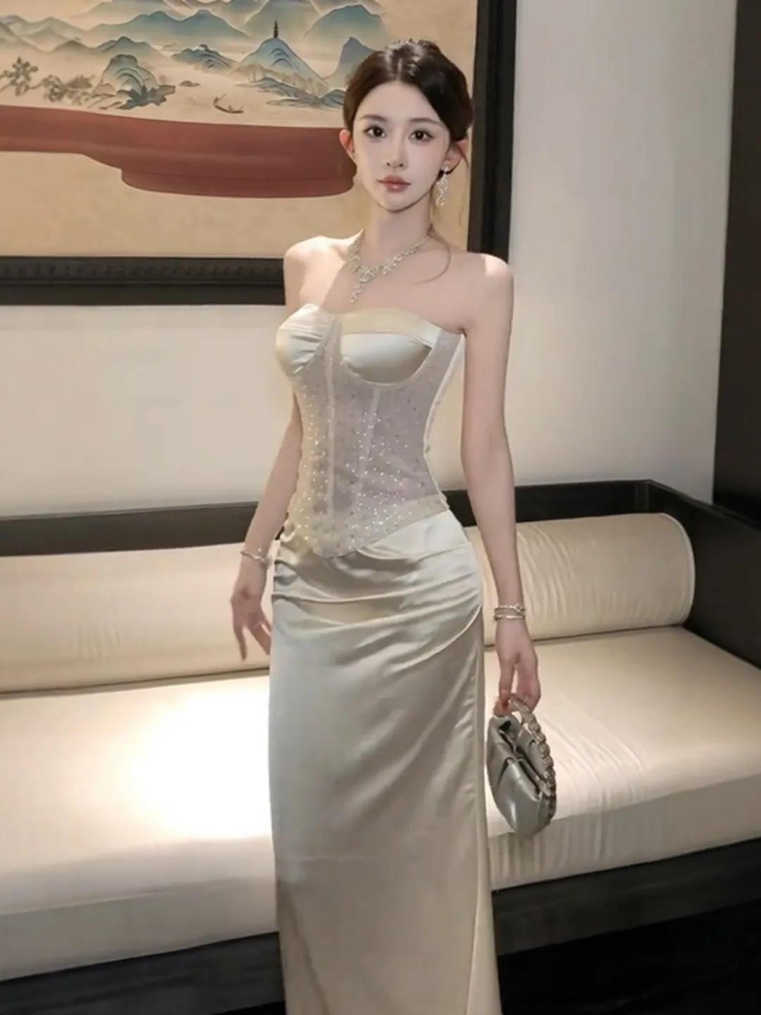 Elegant Summer Outfit High Waist Skirt And Crop Top Set Comfortable Breathable Fashionable Sister Style Mid-Rise Slim Fit
Elegant Summer Outfit High Waist Skirt And Crop Top Set Comfortable Breathable Fashionable Sister Style Mid-Rise Slim Fit