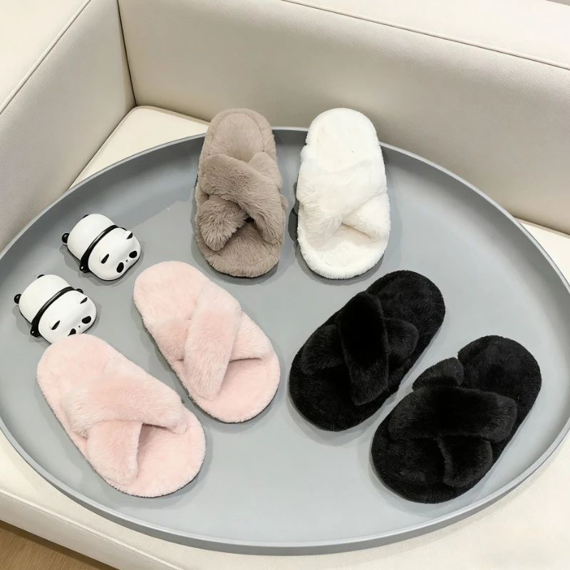 Детские теплые зимние тапочки, мягкие пушистые модные тапочки на плоской подошве для девочек, домашние теплые нескользящие детские повседневные хлопковые тапочки с перекрестной завязкой
Детские теплые зимние тапочки, мягкие пушистые модные тапочки на плоской подошве для девочек, домашние теплые нескользящие детские повседневные хлопковые тапочки с перекрестной завязкой