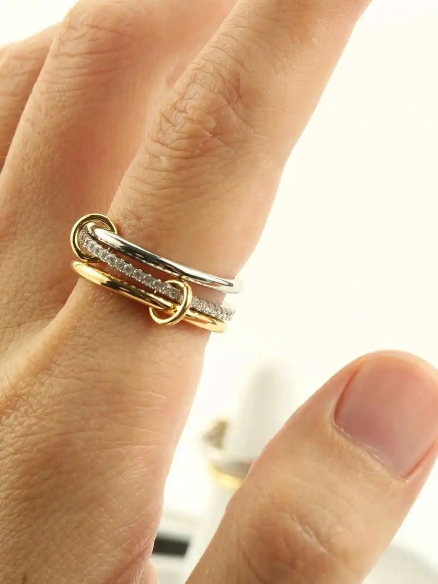 1pc Stacked Ring With Three Rings, Inlaid With Synthetic Zirconia Stone, Copper Material, Fashionable & High-End Women's Wedding
1pc Stacked Ring With Three Rings, Inlaid With Synthetic Zirconia Stone, Copper Material, Fashionable & High-End Women's Wedding
