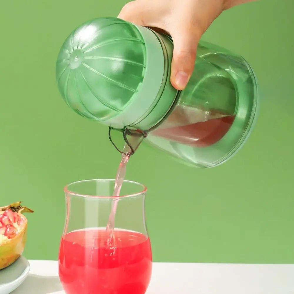 Hand Press Pomegranate Juicer Food Grade Plastic with Filter Manual Juicer Cup Labor-saving Fruit Squeezer Orange
Hand Press Pomegranate Juicer Food Grade Plastic with Filter Manual Juicer Cup Labor-saving Fruit Squeezer Orange