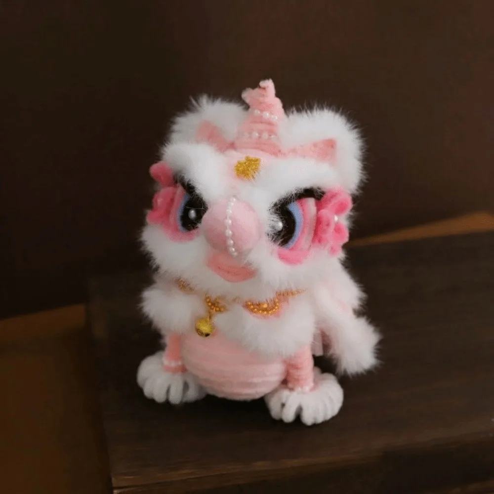 New Twist Stick Lion Dance Lantern Pearl Chain Fluffy Luminous Hand-held Lantern Festival Lanterns Spring Festival
New Twist Stick Lion Dance Lantern Pearl Chain Fluffy Luminous Hand-held Lantern Festival Lanterns Spring Festival