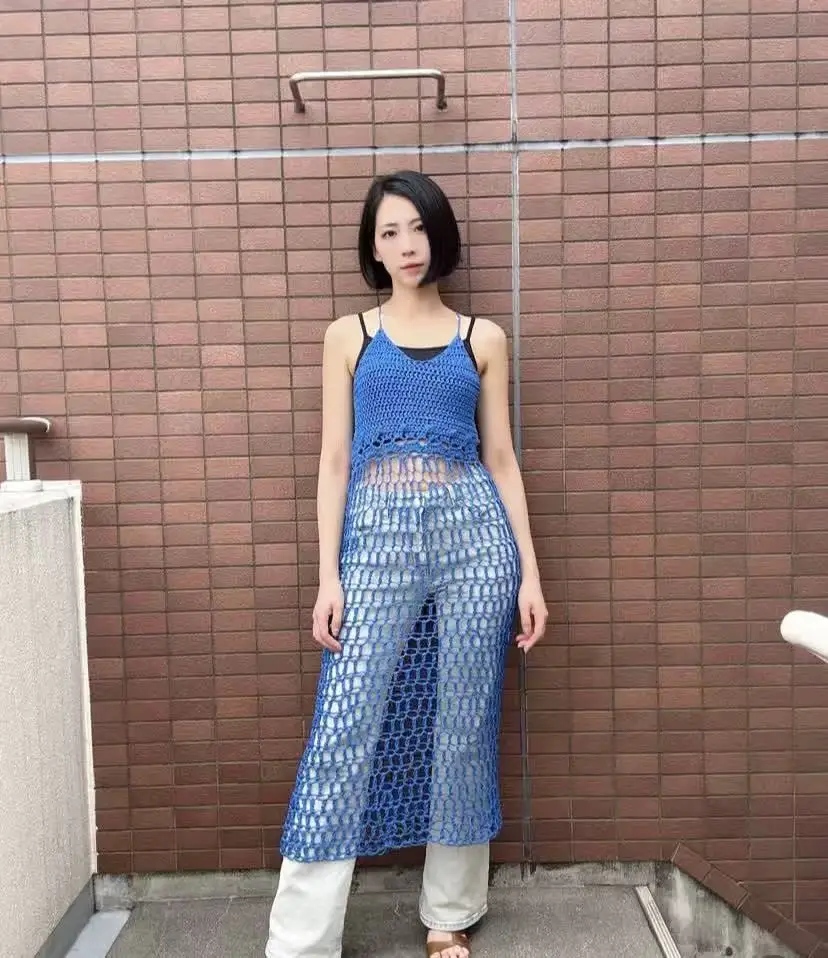 Dopamine hollow out skirt for women in 2026 summer, with a high-end temperament and slim fit, sleeveless fashion
Dopamine hollow out skirt for women in 2026 summer, with a high-end temperament and slim fit, sleeveless fashion