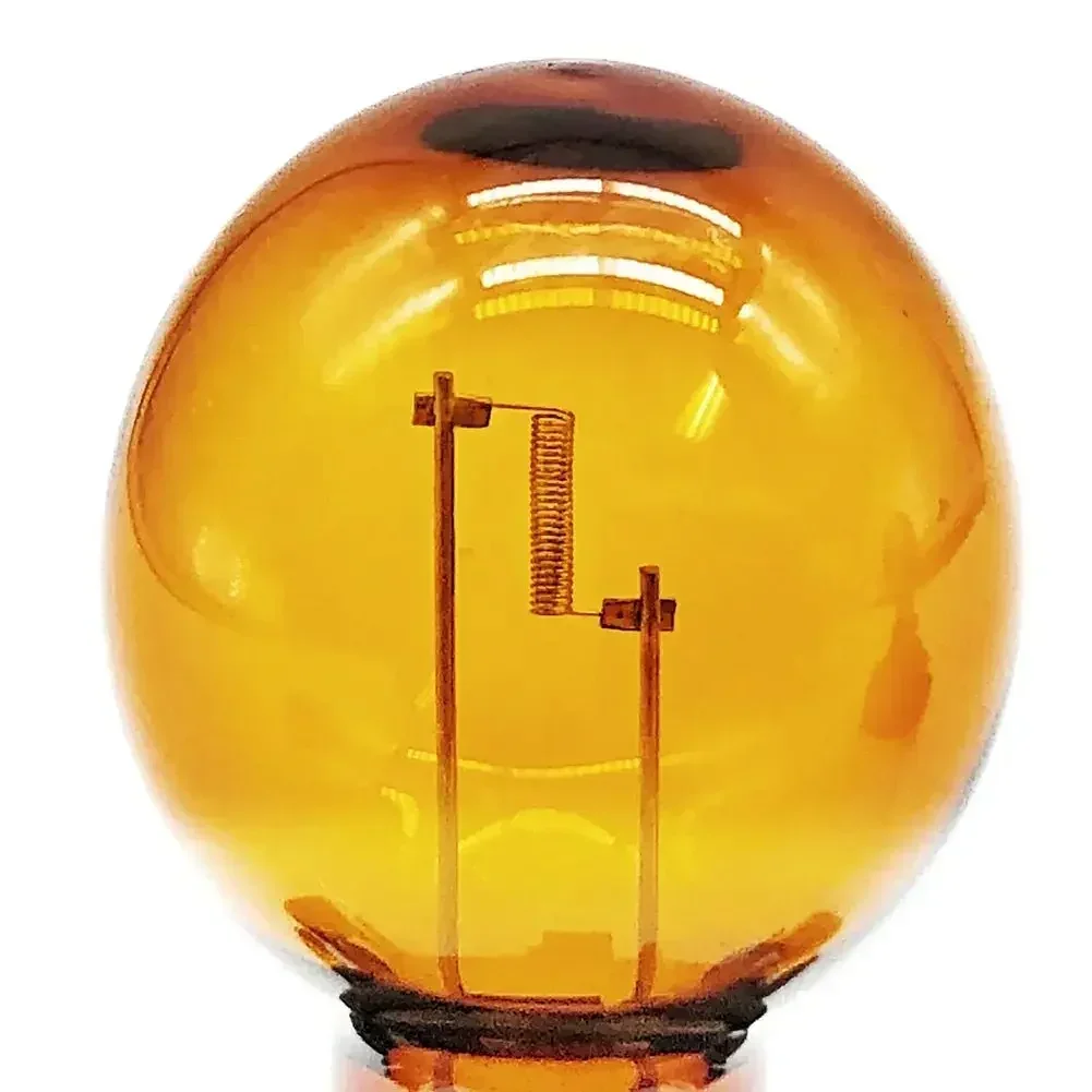 1pc Car Turn Signal Light With Bulb Socket PY24W 12V 4300K 1300610092 For BMW 4 Series Xenon Headlight For X3 E83 LCI 2007-2010
1pc Car Turn Signal Light With Bulb Socket PY24W 12V 4300K 1300610092 For BMW 4 Series Xenon Headlight For X3 E83 LCI 2007-2010