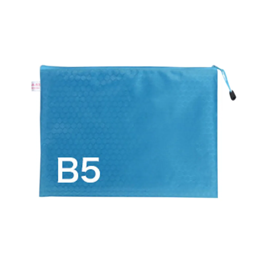B5 Waterproof Document Bag Sky-Blue Football Pattern Zipper File Folder 29x20.5cm Stationery Organizer Office Travel File
B5 Waterproof Document Bag Sky-Blue Football Pattern Zipper File Folder 29x20.5cm Stationery Organizer Office Travel File