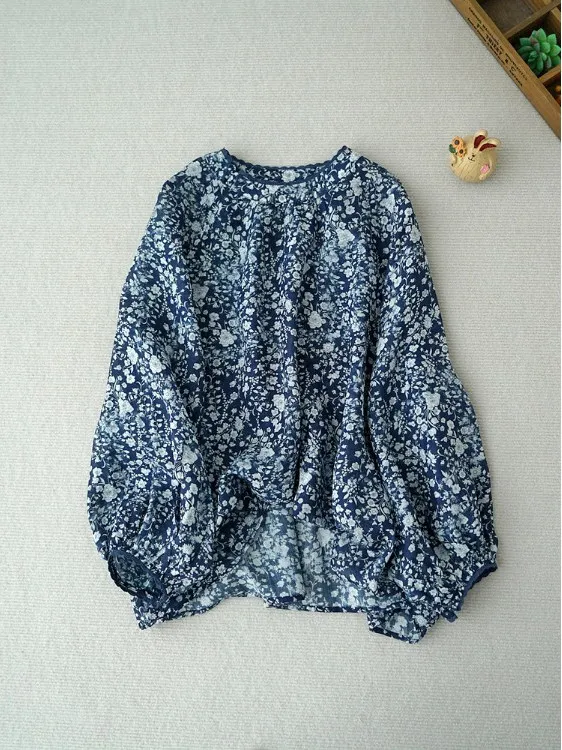 Blue And White Hemp Shirt round Neck Seven Quarter Sleeve Loose Lantern Sleeve Floral Print Summer Lightweight Women's Shirt
Blue And White Hemp Shirt round Neck Seven Quarter Sleeve Loose Lantern Sleeve Floral Print Summer Lightweight Women's Shirt