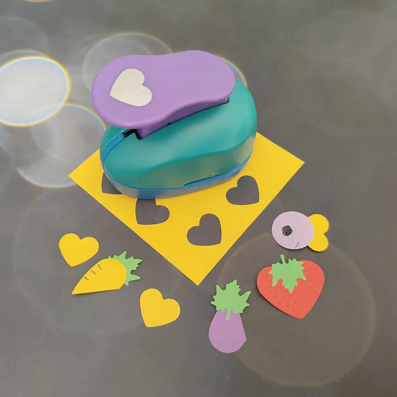 15 мм цветок Furador DIY вырезка из бумаги для скрапбукинга дырокол экономия труда для детей дырокол фестиваль поздравительных открыток режущий инструмент
15 мм цветок Furador DIY вырезка из бумаги для скрапбукинга дырокол экономия труда для детей дырокол фестиваль поздравительных открыток режущий инструмент