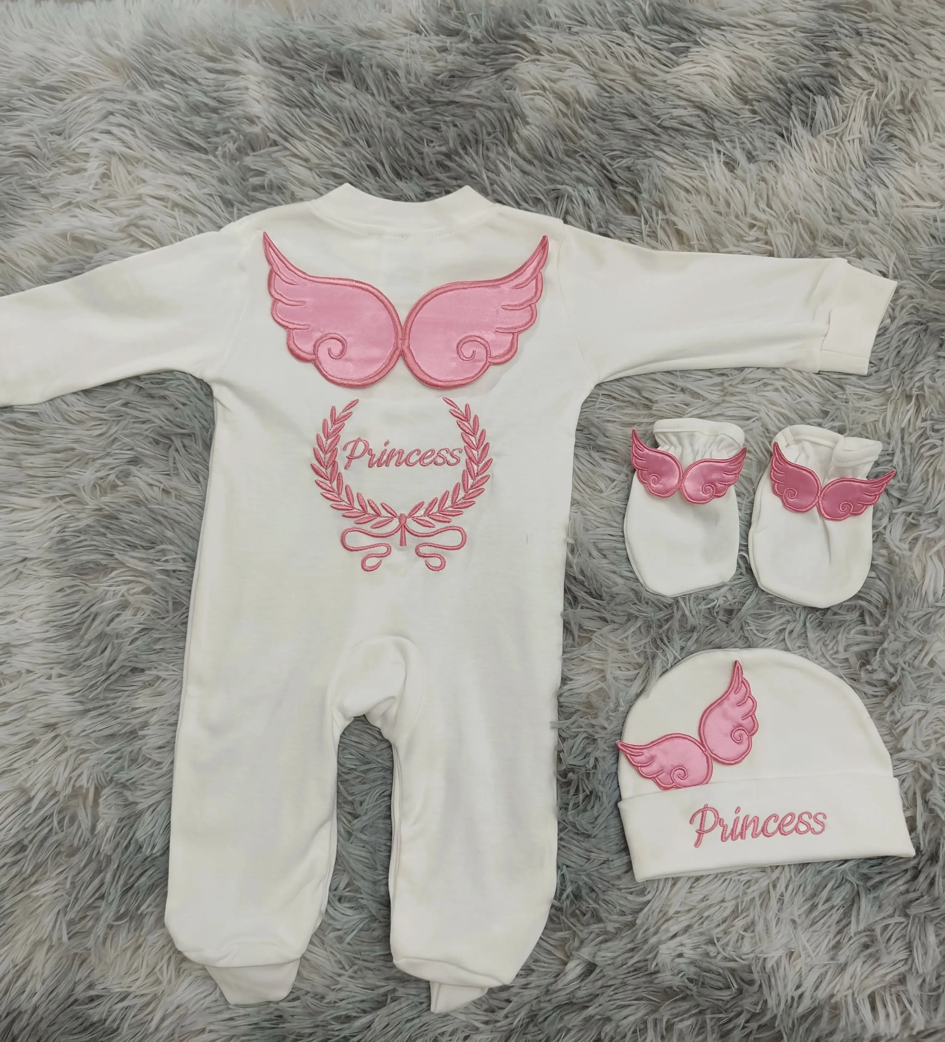 Cute Pink Newborn Baby Girl 3Pcs Footed Romper Cotton Softest Breathable Angel Hat Mittens 0-9 Months
Cute Pink Newborn Baby Girl 3Pcs Footed Romper Cotton Softest Breathable Angel Hat Mittens 0-9 Months