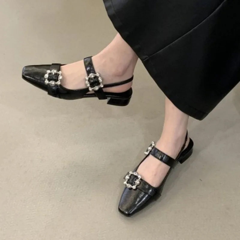 2026 New Style Closed-Toe Women's Sandals Non-Slip Square-Toe Shoes Women Rhinestone female Shoes
2026 New Style Closed-Toe Women's Sandals Non-Slip Square-Toe Shoes Women Rhinestone female Shoes