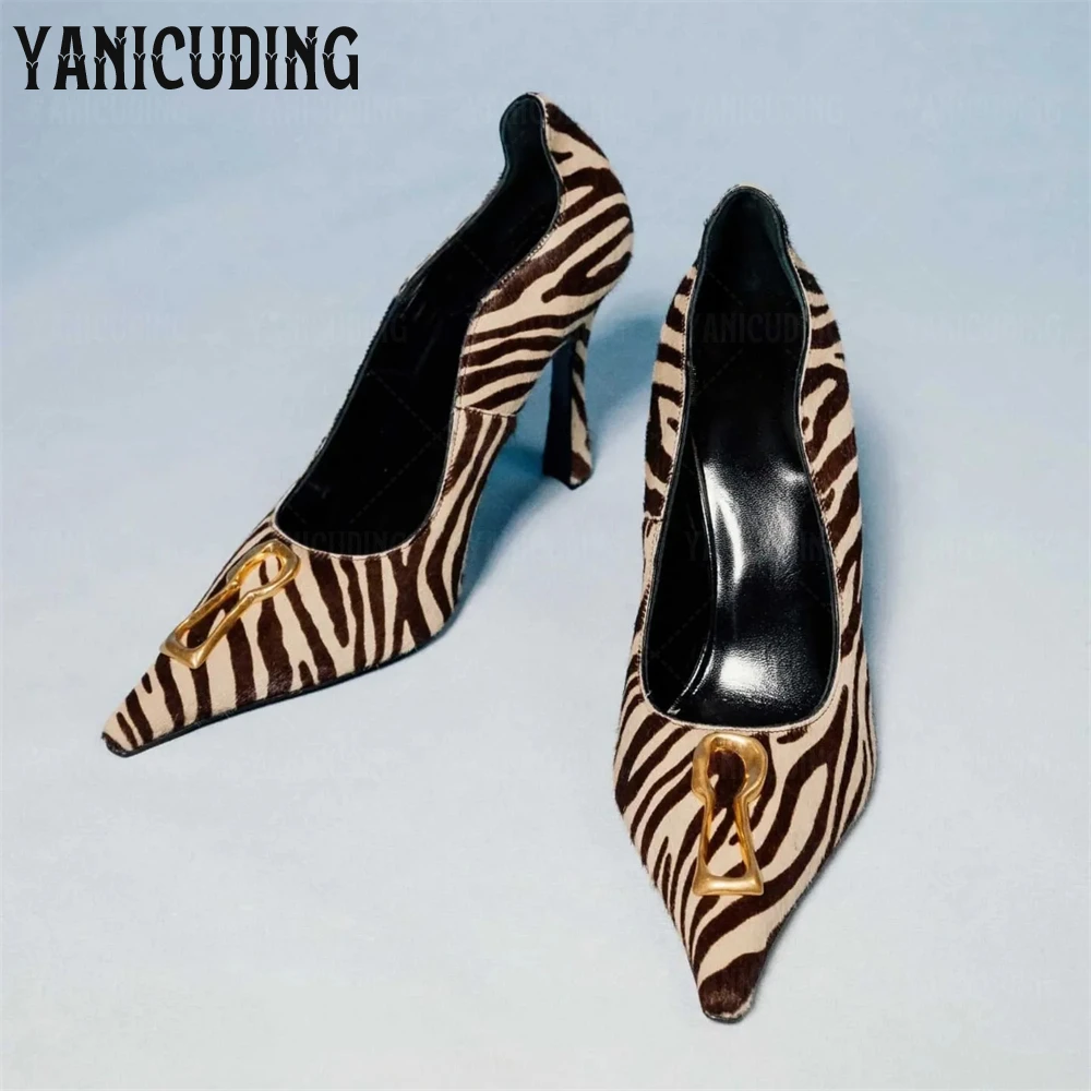 Striped Horse Hair Golden Keyhole Pumps Metallic Fasteners Slip on Stilettos Brown and Black Designer Style Handmade Women Shoes
Striped Horse Hair Golden Keyhole Pumps Metallic Fasteners Slip on Stilettos Brown and Black Designer Style Handmade Women Shoes
