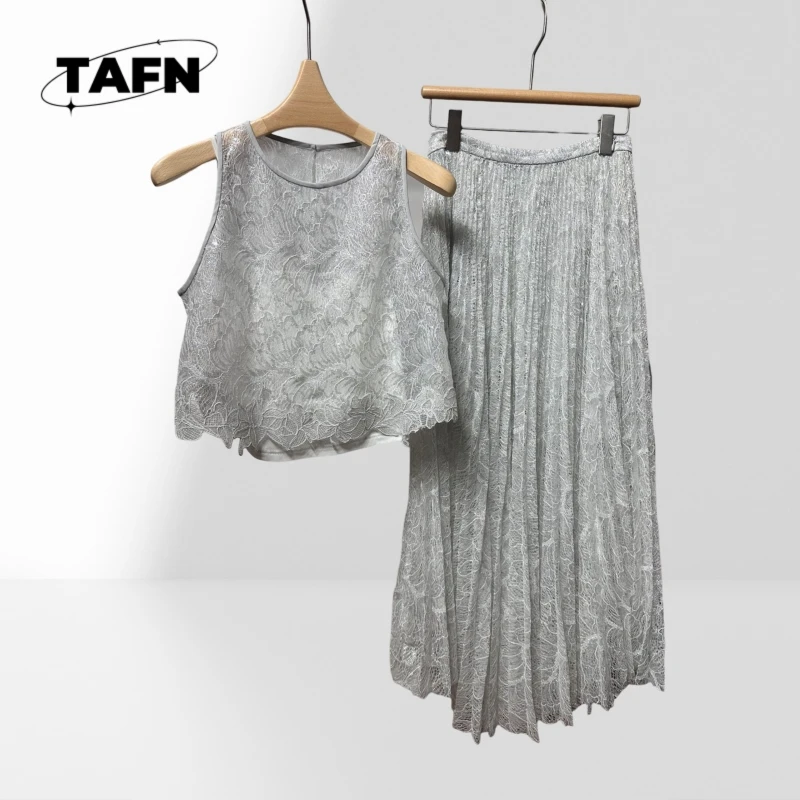 Suit Simple Advanced Texture Linen Exquisite Comfortable Two-Piece Women’s Skirt Set for Relaxed Summer Days AE625
Suit Simple Advanced Texture Linen Exquisite Comfortable Two-Piece Women’s Skirt Set for Relaxed Summer Days AE625