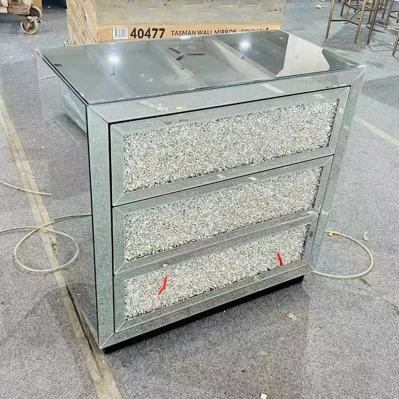 Современная серебряная прикроватная тумбочка на заказ, зеркальный ящик с измельченными бриллиантами, прикроватная тумбочка, мебель для спальни, приставной столик
Современная серебряная прикроватная тумбочка на заказ, зеркальный ящик с измельченными бриллиантами, прикроватная тумбочка, мебель для спальни, приставной столик