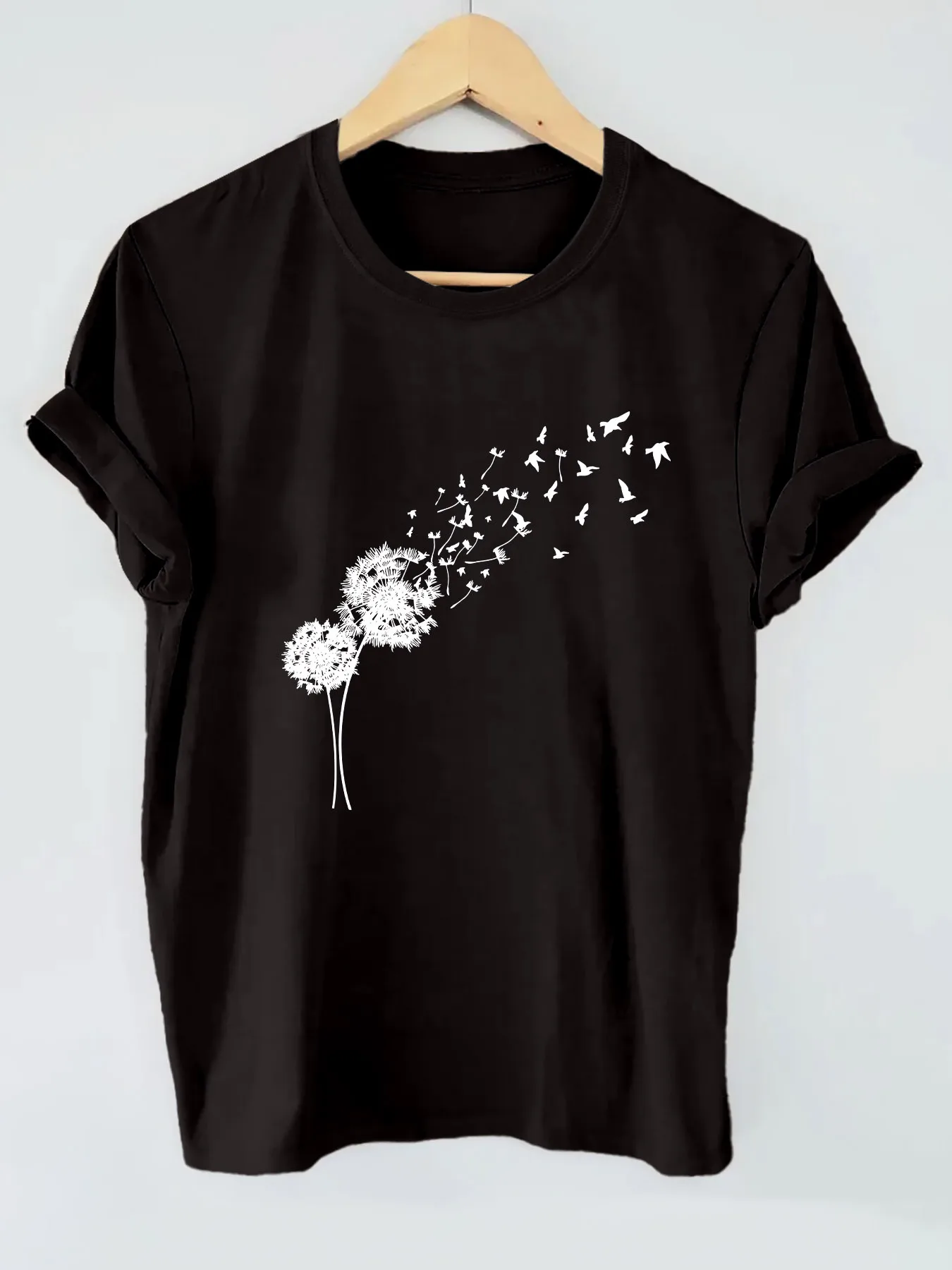 Knit Fabric Casual Crew Neck T-Shirt with Dandelion Print, Regular Length, All Seasons
Knit Fabric Casual Crew Neck T-Shirt with Dandelion Print, Regular Length, All Seasons