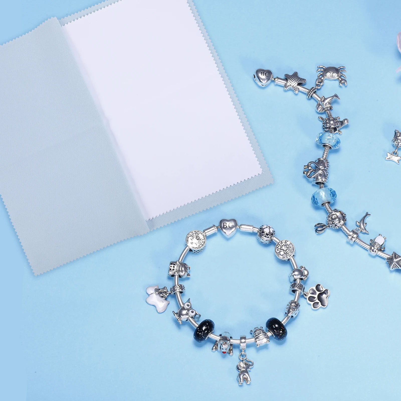 Салфетка для чистки серебра, двухслойная, полированная, для ухода за ювелирными изделиями - эффективное средство для удаления грязи и пятен с монет и часов
Салфетка для чистки серебра, двухслойная, полированная, для ухода за ювелирными изделиями - эффективное средство для удаления грязи и пятен с монет и часов