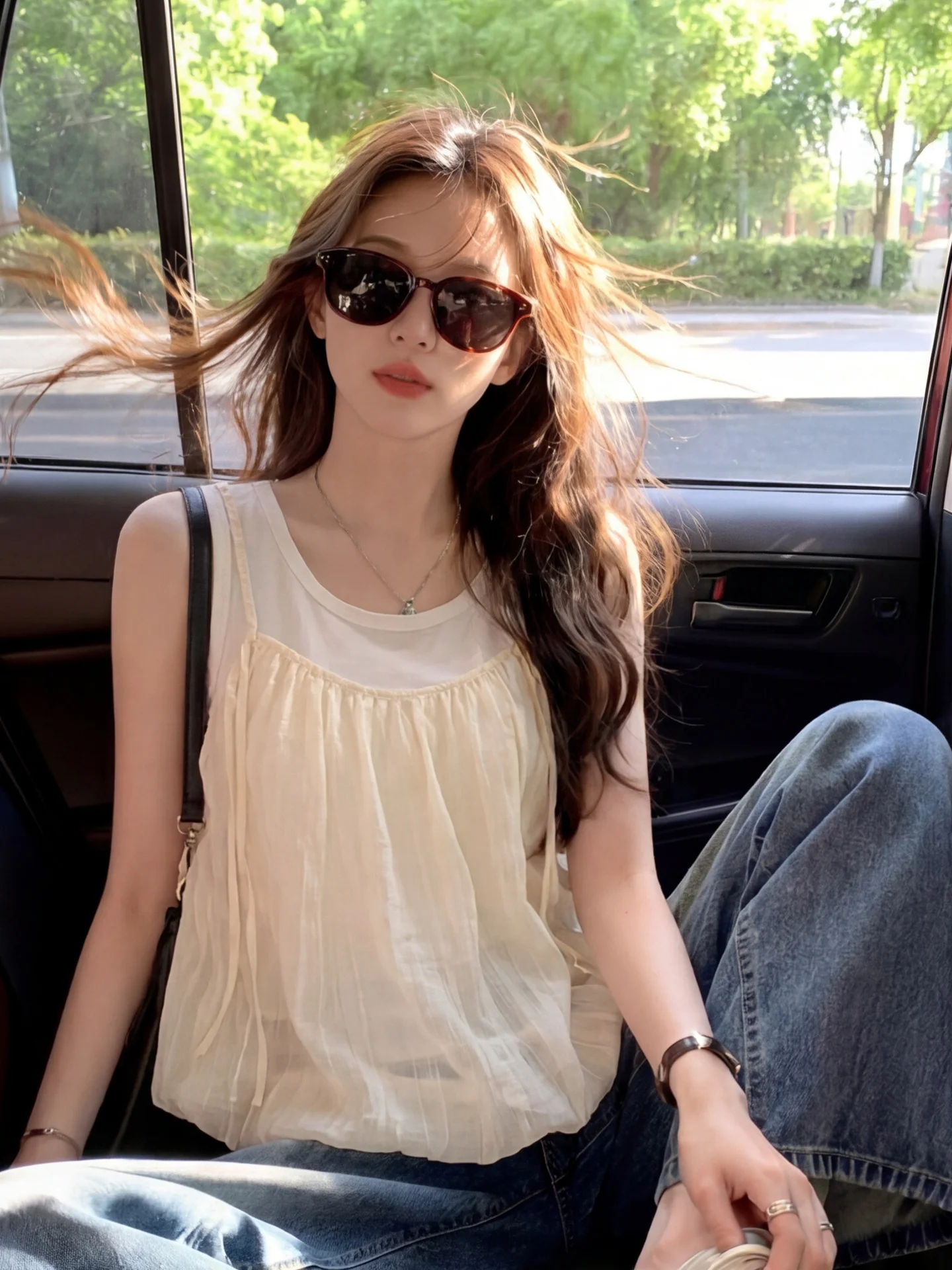 Sweet Splice Bellflower Sleeveless Shirt Summer Linen Halter Neck Vest Trendy Women's Fashion Casual round Neck Thin Cotton B...
Sweet Splice Bellflower Sleeveless Shirt Summer Linen Halter Neck Vest Trendy Women's Fashion Casual round Neck Thin Cotton B...