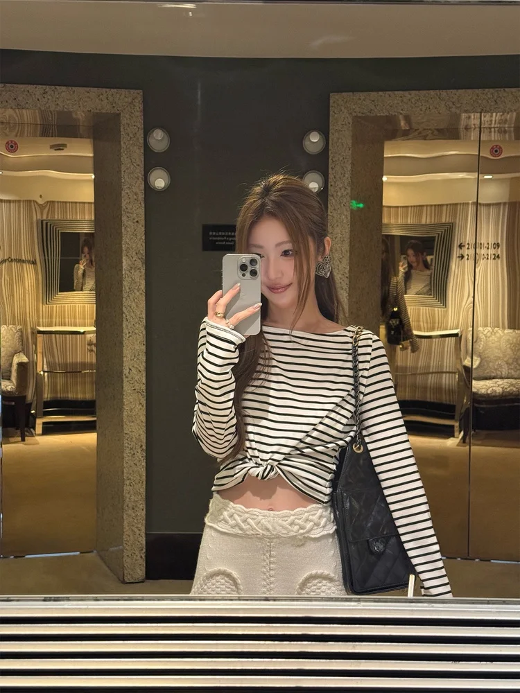 Zoneelea Long Sve Striped T-irt Women's Design Sensation Silk Casual Top French Sle Loose Fit Autumn Spring Faion
Zoneelea Long Sve Striped T-irt Women's Design Sensation Silk Casual Top French Sle Loose Fit Autumn Spring Faion