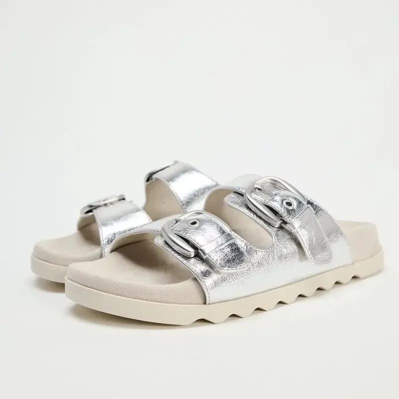 TRZA summer flat bottom Thick soled slippers with leopard print soft sole new fashionable style women shoes
TRZA summer flat bottom Thick soled slippers with leopard print soft sole new fashionable style women shoes