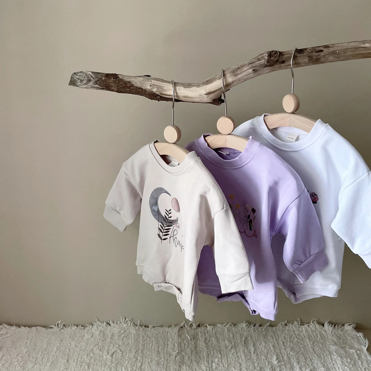 2025 New Autumn Newborn Romper Girls Collar Bodysuit Baby Flower Jumpsuit Kids Long Sleeve Infant Loose Clothes Baby Costume
2025 New Autumn Newborn Romper Girls Collar Bodysuit Baby Flower Jumpsuit Kids Long Sleeve Infant Loose Clothes Baby Costume