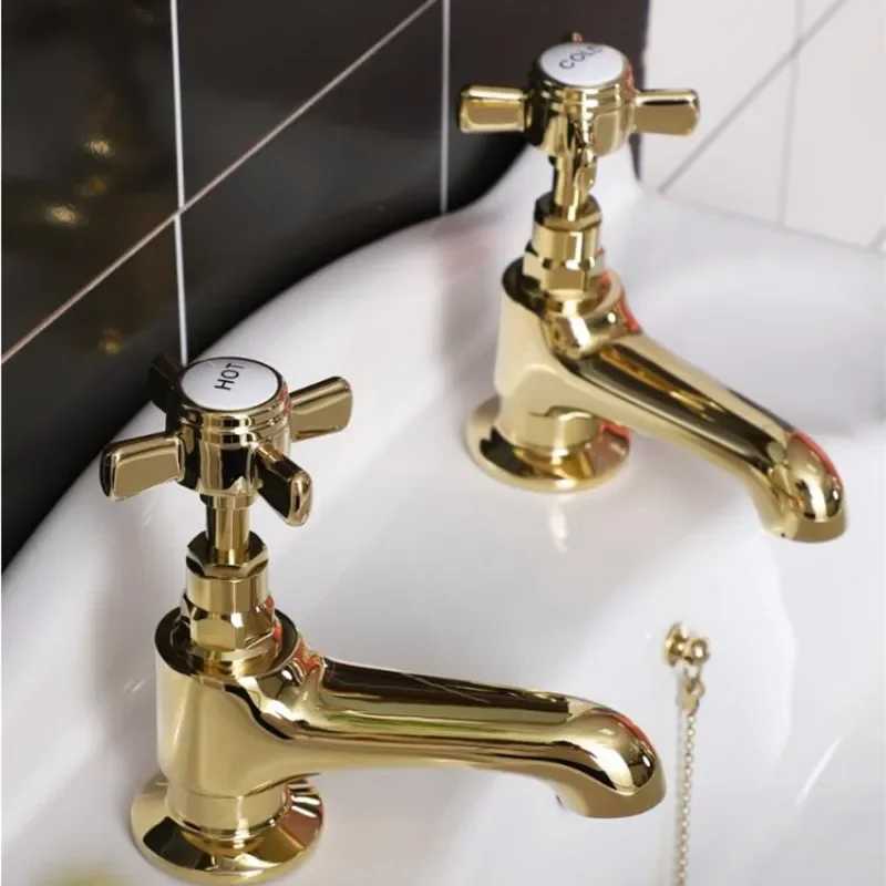 Chrome Square Bathroom Faucet Brass Bathroom Basin Faucet Single cold Water Mixer Sink Tap Single Handle Deck Mounted
Chrome Square Bathroom Faucet Brass Bathroom Basin Faucet Single cold Water Mixer Sink Tap Single Handle Deck Mounted