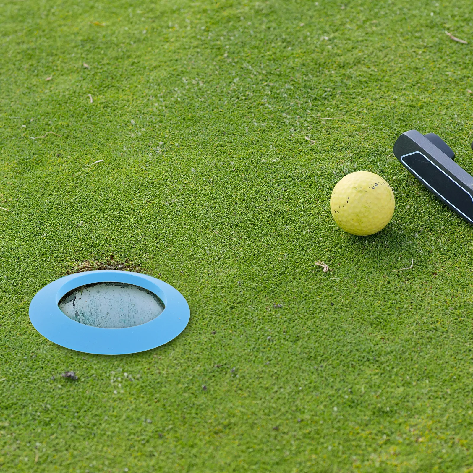 Silicone Putting Cups Portable Indoor Practice Hole Training Aid For Accuracy Golf Hole Cup Golf Practice Equipment Putting
Silicone Putting Cups Portable Indoor Practice Hole Training Aid For Accuracy Golf Hole Cup Golf Practice Equipment Putting
