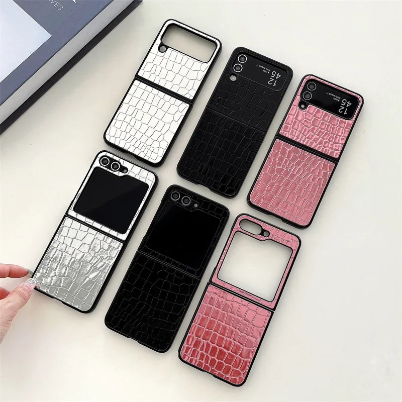 Crocodile Print Phone Case for Samsung Galaxy Z Flip 4 Z Flip 5 Hard PC Back Cover for ZFlip5 ZFlip4 Case Shell
Crocodile Print Phone Case for Samsung Galaxy Z Flip 4 Z Flip 5 Hard PC Back Cover for ZFlip5 ZFlip4 Case Shell