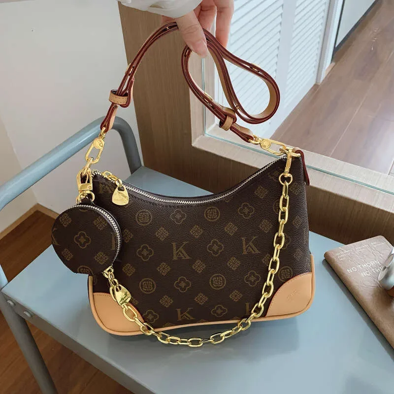 Designer Shoulder Bag Crossbody Tote Bag Crossbody Purses Luxury Bags For Women Purse Cross Body Bag Purse Chain Bags Handbag
Designer Shoulder Bag Crossbody Tote Bag Crossbody Purses Luxury Bags For Women Purse Cross Body Bag Purse Chain Bags Handbag