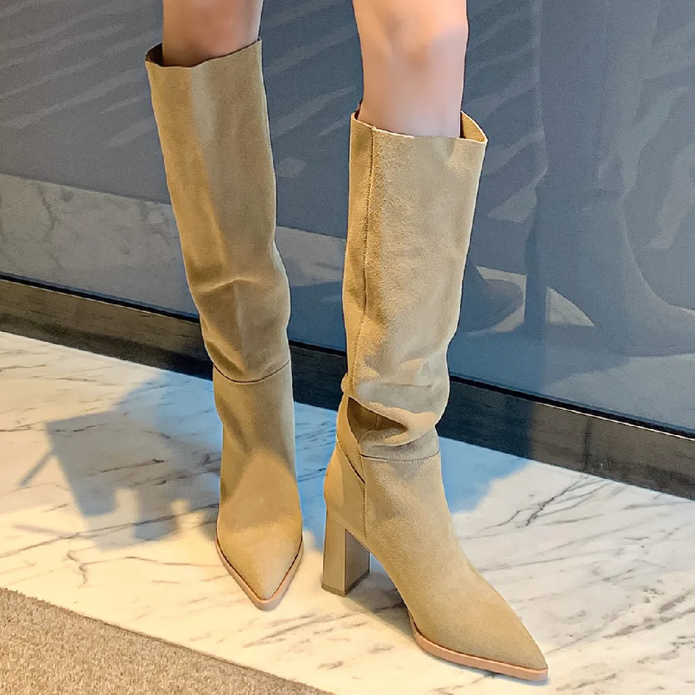 Women's natural suede leather thick high heel pointed toe slip-on autumn knee high boots elegant ladies pleated long winter boot
Women's natural suede leather thick high heel pointed toe slip-on autumn knee high boots elegant ladies pleated long winter boot