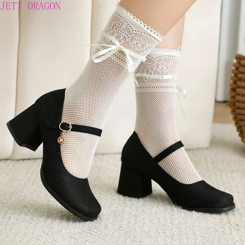 Spring 2024 Women's Mary Jane Fashion Light Button Women's Elegant High Heels Street Style Women's Pump Shoes Black Pink White
Spring 2024 Women's Mary Jane Fashion Light Button Women's Elegant High Heels Street Style Women's Pump Shoes Black Pink White