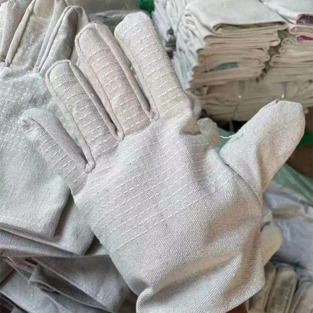 Парусиновые перчатки для сварки, двухслойные парусиновые безопасные перчатки для работы, долговечные теплоизоляционные дышащие материалы для сварщиков, 12/24
Парусиновые перчатки для сварки, двухслойные парусиновые безопасные перчатки для работы, долговечные теплоизоляционные дышащие материалы для сварщиков, 12/24