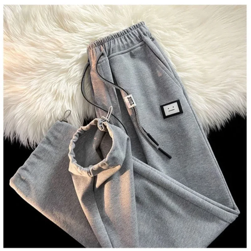 Design Inspired Pants with Plush and Thickened Men's and Women's Loose Straight Leg Casual Wide Leg Pant Versatile
Design Inspired Pants with Plush and Thickened Men's and Women's Loose Straight Leg Casual Wide Leg Pant Versatile