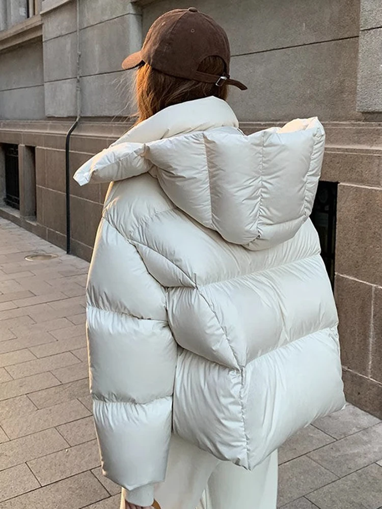 Универсальная теплая зимняя куртка с капюшоном на молнии, корейский стиль, утепленная хлопком, женская, однотонная, простая, новая модель, для повседневной носки
Универсальная теплая зимняя куртка с капюшоном на молнии, корейский стиль, утепленная хлопком, женская, однотонная, простая, новая модель, для повседневной носки