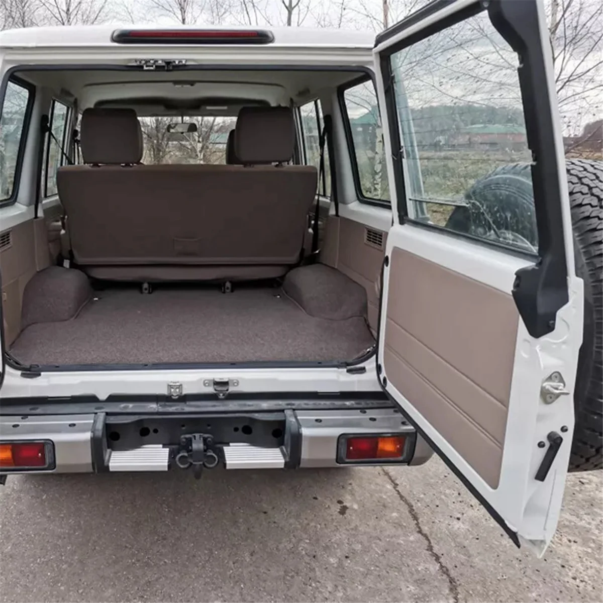 Внутренняя ручка задней двери автомобиля 69212-60030 подходит для Toyota Land Cruiser Lexus
Внутренняя ручка задней двери автомобиля 69212-60030 подходит для Toyota Land Cruiser Lexus