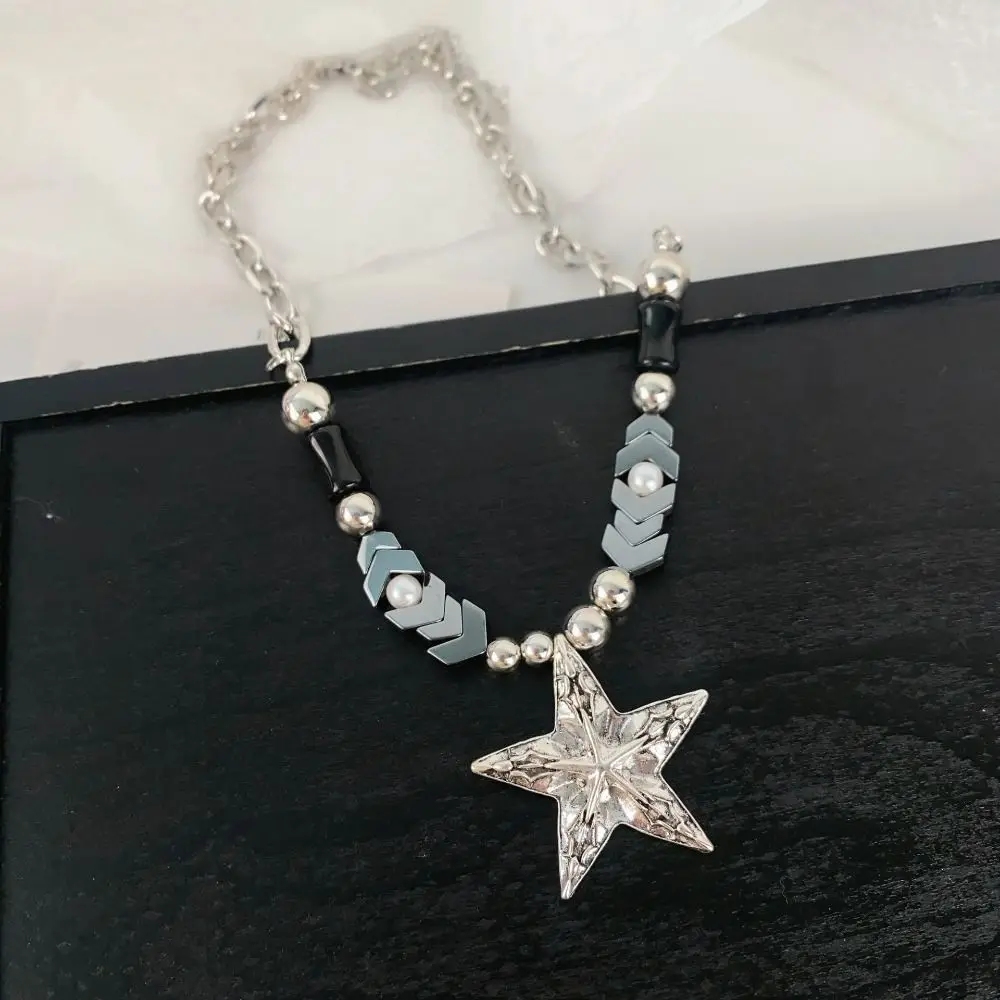 Adjustable Goth Y2k Punk Necklace Geometry Beaded Star Pendant Necklace Ornaments Neck Jewelry Simple Metal Necklace Streetwear
Adjustable Goth Y2k Punk Necklace Geometry Beaded Star Pendant Necklace Ornaments Neck Jewelry Simple Metal Necklace Streetwear