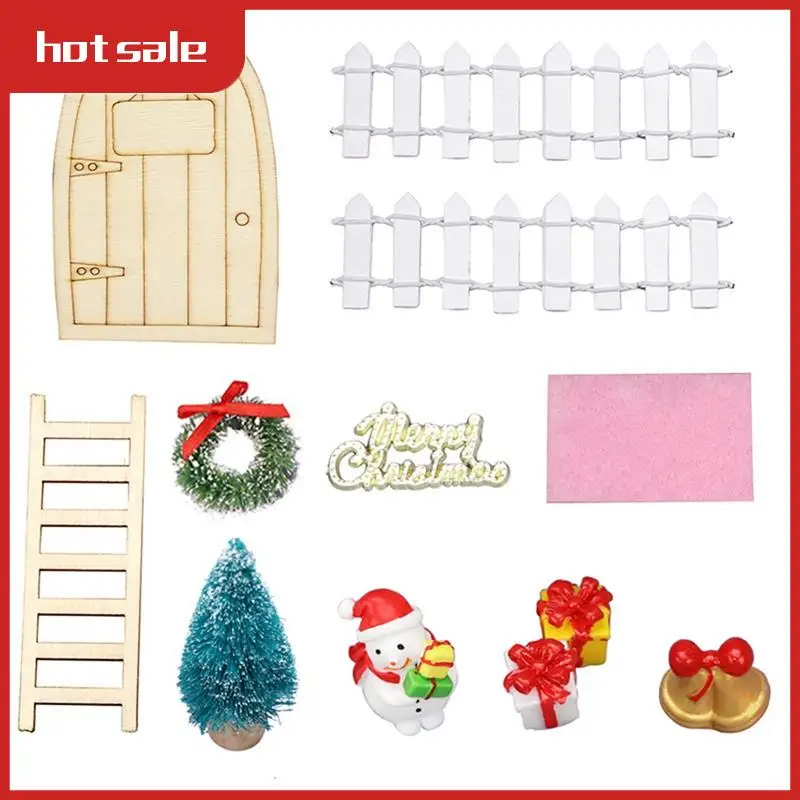 Dollhouse Christmas Decorations Kit Fine Craftsmanship Small Portable Pine Material
Dollhouse Christmas Decorations Kit Fine Craftsmanship Small Portable Pine Material