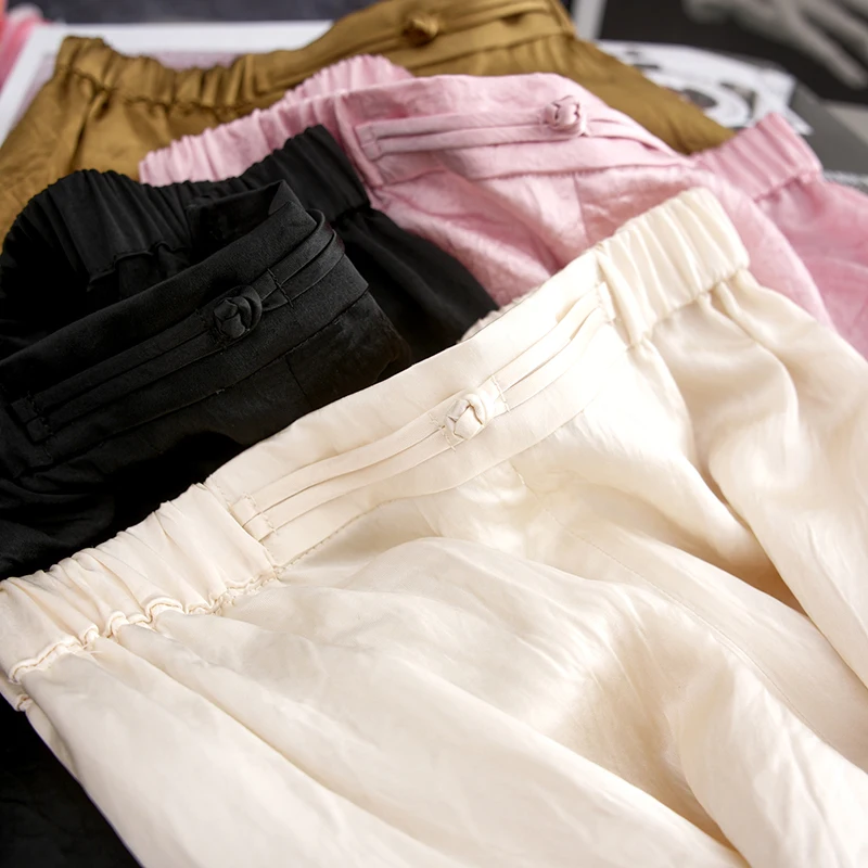 Chinese Texture Pleated Pants Heavy Embroidery Satin Wide Leg Casual Pants High Waist Commute Sle Simple Design Summer Faion
Chinese Texture Pleated Pants Heavy Embroidery Satin Wide Leg Casual Pants High Waist Commute Sle Simple Design Summer Faion