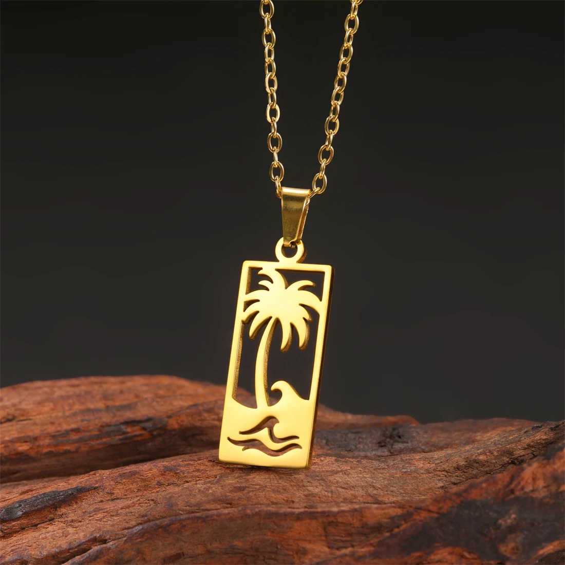 EUEAVAN Square Palm Tree Pendant Necklace Stainless Steel Summer Beach Wave Necklaces Women Men Fashion Vacation Jewelry Gifts
EUEAVAN Square Palm Tree Pendant Necklace Stainless Steel Summer Beach Wave Necklaces Women Men Fashion Vacation Jewelry Gifts