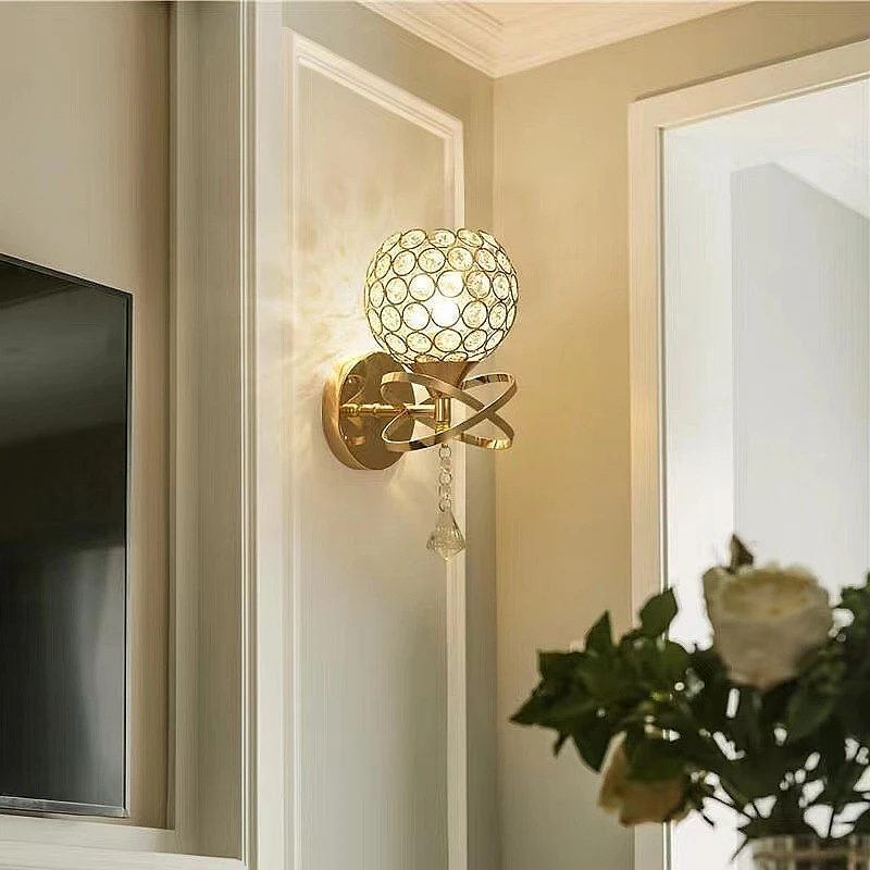 Nordic Minimalist LED Metal Wall Lights Bedroom Bedside Lights Living Room Hallway Creative Crystal Decorative Lighting Fixtures
Nordic Minimalist LED Metal Wall Lights Bedroom Bedside Lights Living Room Hallway Creative Crystal Decorative Lighting Fixtures