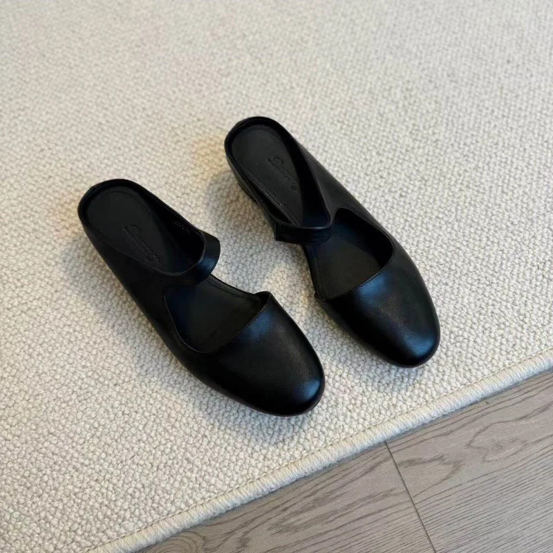 2026 New Retro Women Closed Toe Mules Single Strap Inner Heightening Sandals Sheepskin Soft Sole Versatile Outdoor Footwear
2026 New Retro Women Closed Toe Mules Single Strap Inner Heightening Sandals Sheepskin Soft Sole Versatile Outdoor Footwear