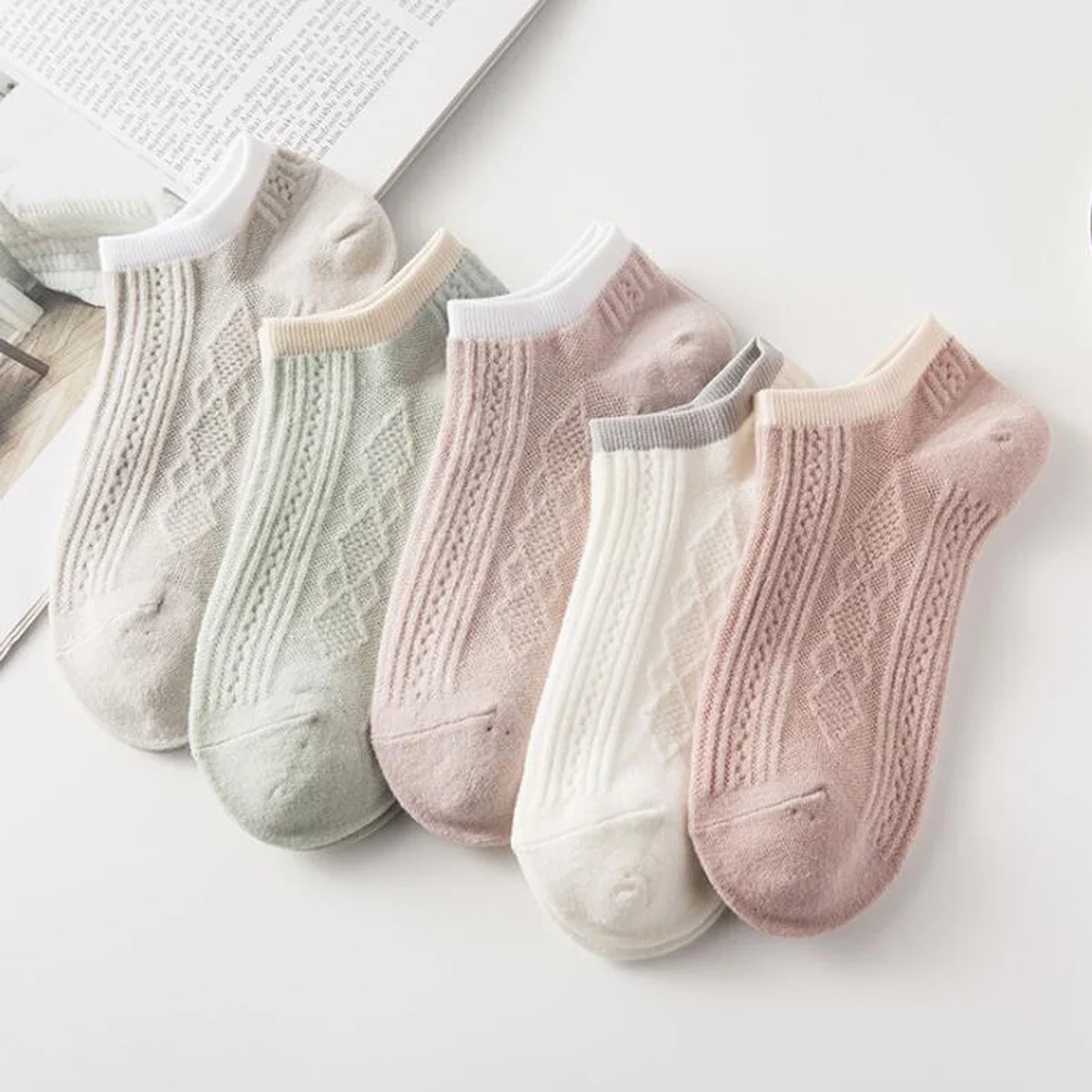 5 Pairs/Lot Women Girls Fashion Casual Vintage Cotton Socks Summer Ankle Socks
5 Pairs/Lot Women Girls Fashion Casual Vintage Cotton Socks Summer Ankle Socks