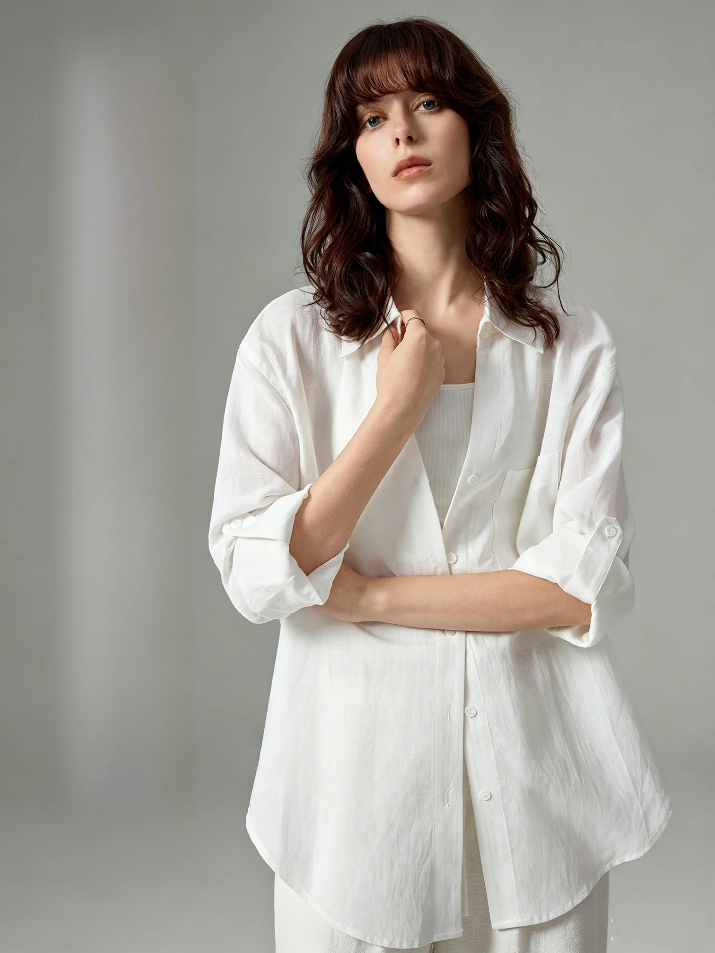 Yake Home Blank Love Poem White Comfortable V-neck Linen Shirt Women Summer Simple Sun Protection Long Sleeve Blouse
Yake Home Blank Love Poem White Comfortable V-neck Linen Shirt Women Summer Simple Sun Protection Long Sleeve Blouse