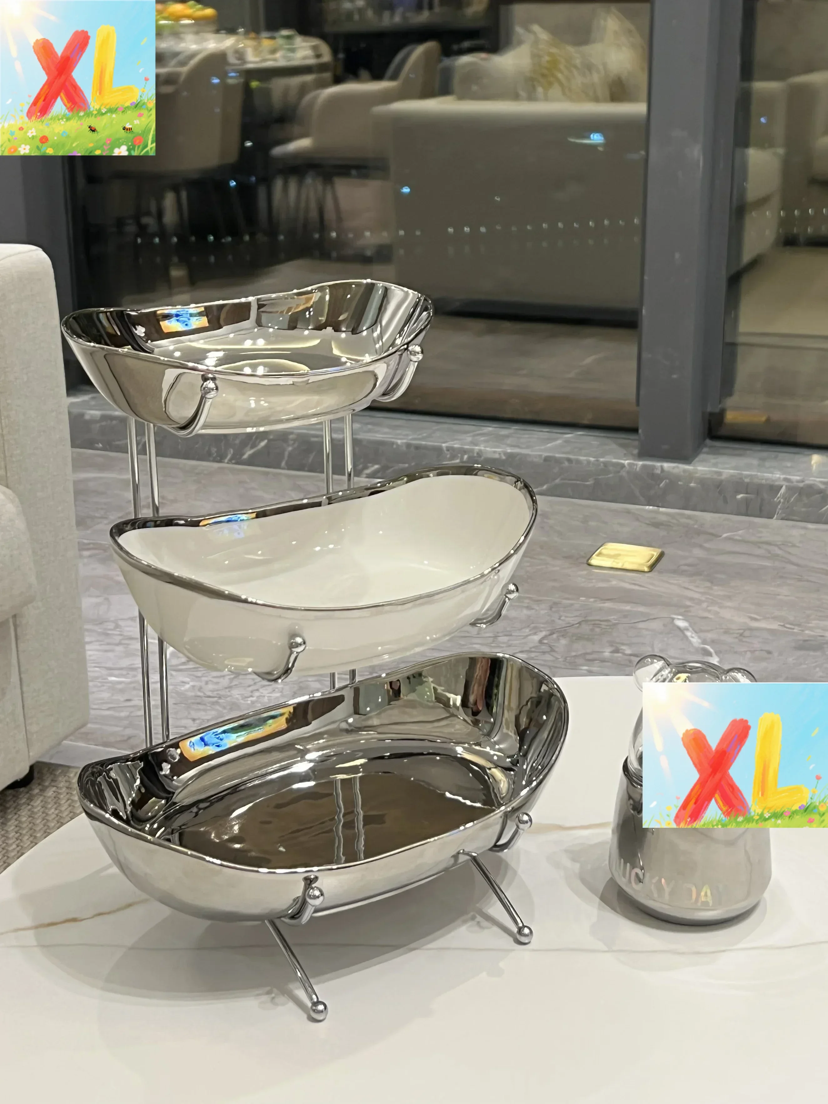 Luxury high-grade multi-layer fruit bowls home living room coffee table fruit bowls put snack candy bowls hard fruit
Luxury high-grade multi-layer fruit bowls home living room coffee table fruit bowls put snack candy bowls hard fruit