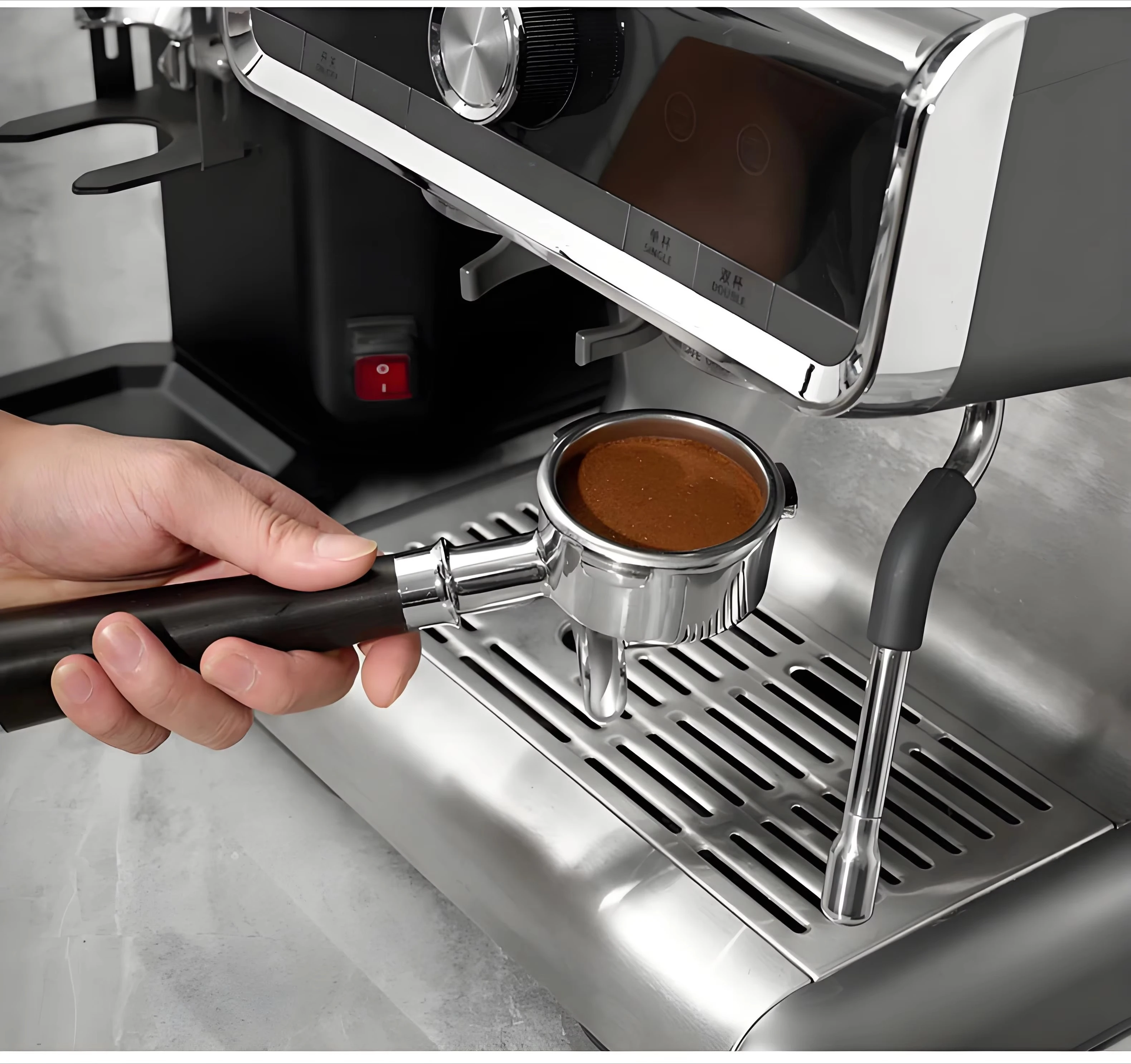 304 Stainless Steel 58mm Single Spout Double Spout Bottomless Handle Coffee Machine Wooden Handle Coffee Portafilter
304 Stainless Steel 58mm Single Spout Double Spout Bottomless Handle Coffee Machine Wooden Handle Coffee Portafilter